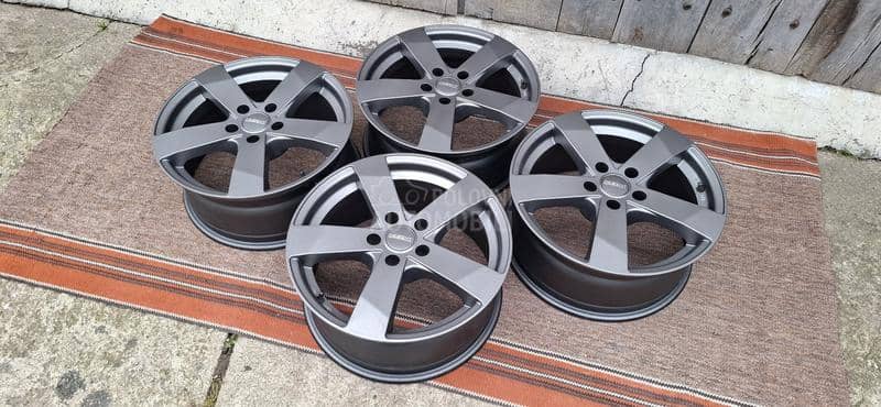 Aluminijumske felne dezent 17" 5 x 112