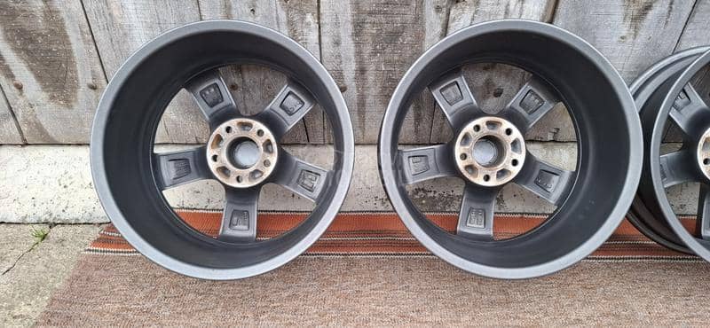 Aluminijumske felne dezent 17" 5 x 112