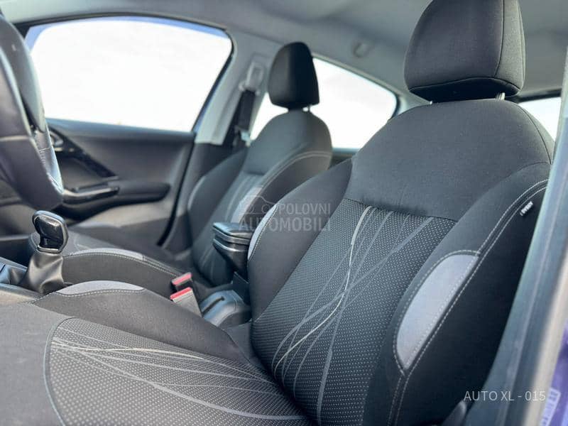 Peugeot 208 1.6 E-HDI // N.O.V