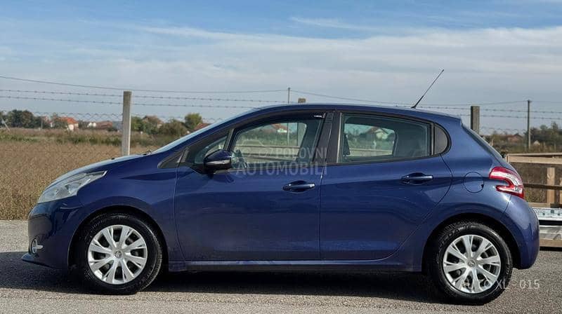 Peugeot 208 1.6 E-HDI // N.O.V