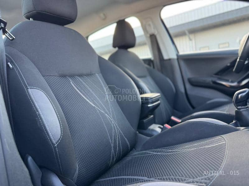 Peugeot 208 1.6 E-HDI // N.O.V