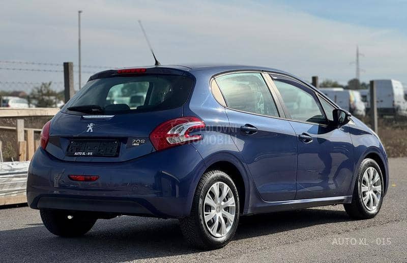 Peugeot 208 1.6 E-HDI // N.O.V