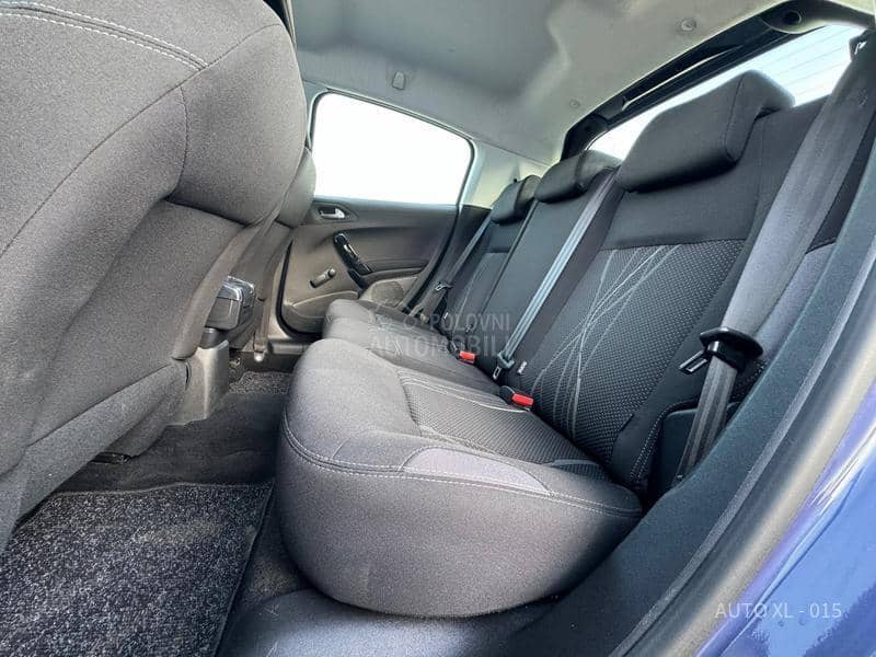 Peugeot 208 1.6 E-HDI // N.O.V