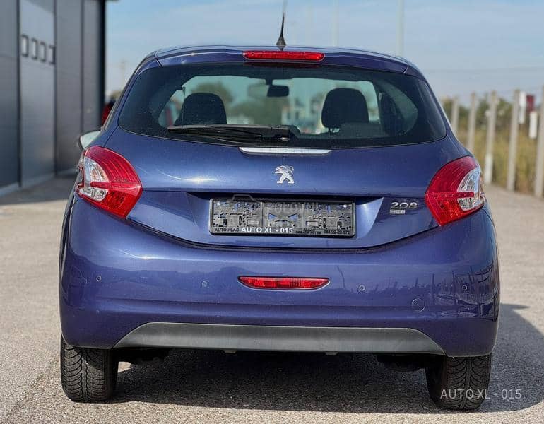 Peugeot 208 1.6 E-HDI // N.O.V