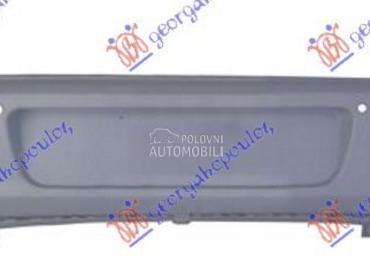 ZADNJI BRANIK (4 PDC SENZORI) za Volkswagen Golf 6 od 2008. do 2013. god.