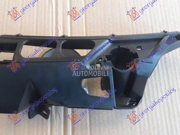 NOSAC PREDNJEG BRANIKA BOCNI P za Volkswagen Golf 6 od 2008. do 2013. god.