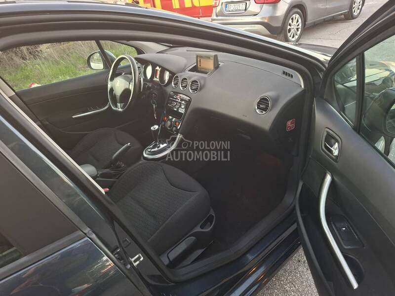 Peugeot 308 1.6eHdi