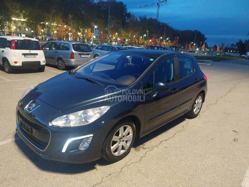 Peugeot 308 1.6eHdi
