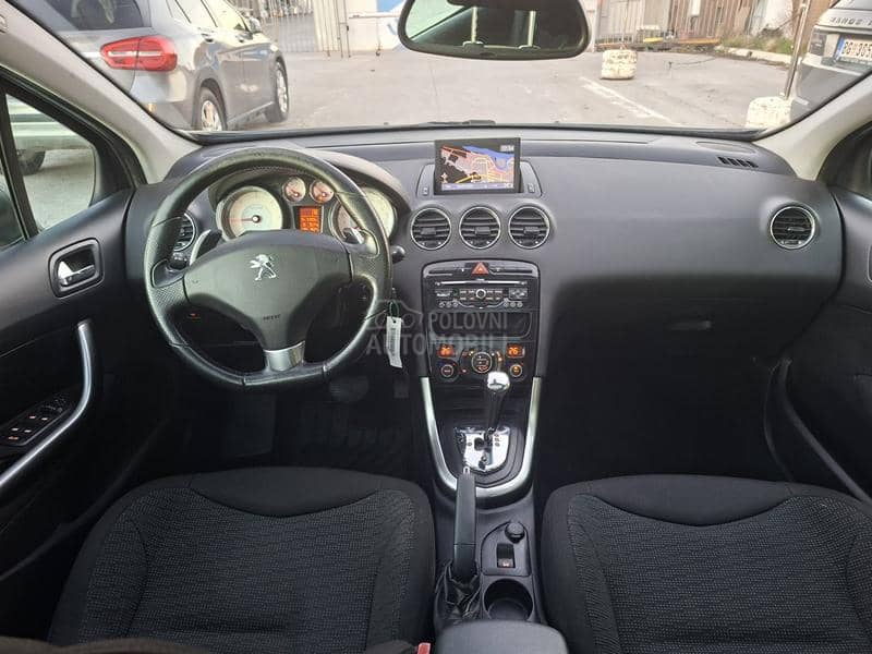 Peugeot 308 1.6eHdi