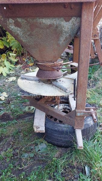 Rasturivač za Đubre