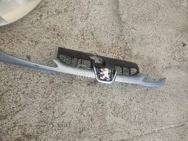 maska za Peugeot 206 od 1998. do 2005. god.