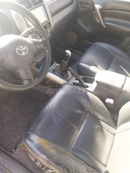 Toyota RAV 4 