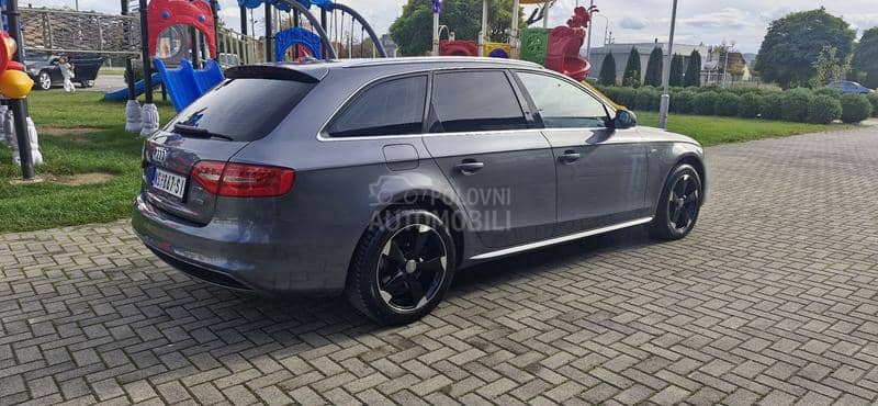 Audi A4 2,0 TDI S Line nov