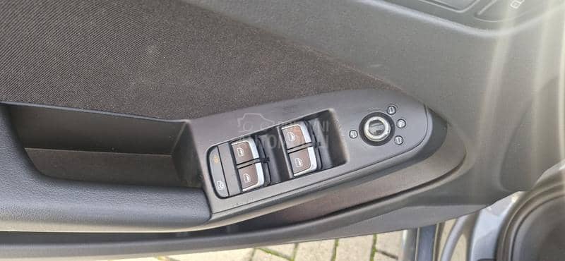 Audi A4 2,0 TDI S Line nov