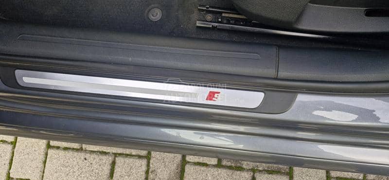 Audi A4 2,0 TDI S Line nov