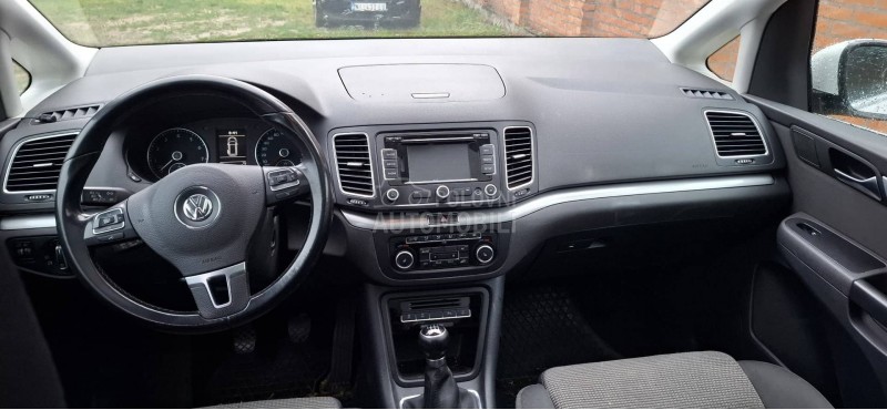 Volkswagen Sharan 1.4 b