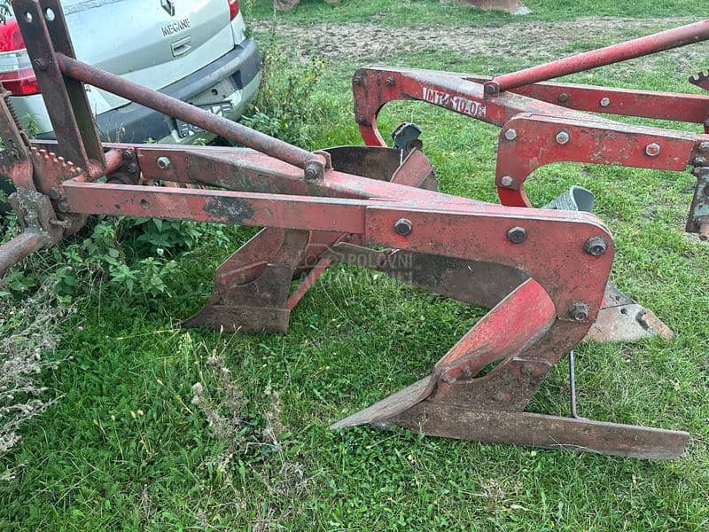 IMT 757 visoki vise plugova