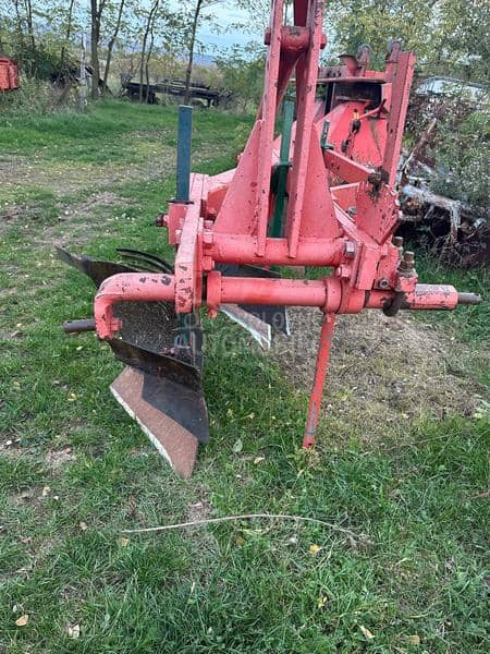 IMT 757 visoki vise plugova