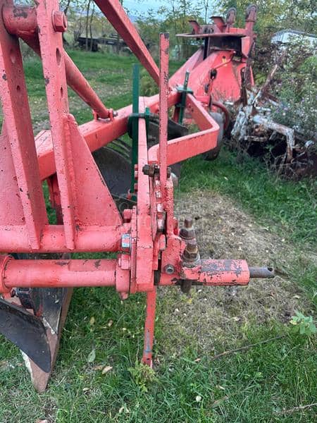 IMT 757 visoki vise plugova