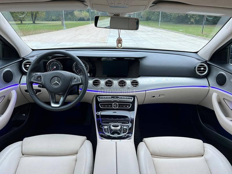 Mercedes Benz E 220 CDI Avantgarde