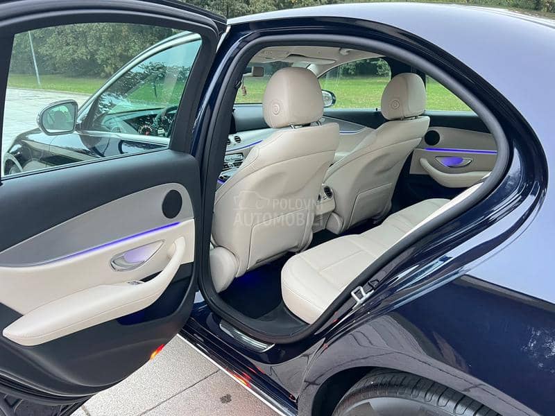 Mercedes Benz E 220 CDI Avantgarde