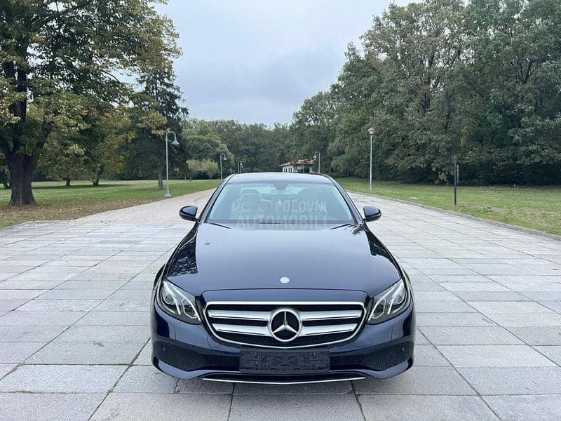 Mercedes Benz E 220 CDI Avantgarde