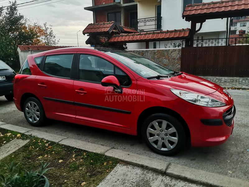 Peugeot 207 1.4 8v 54 k.w