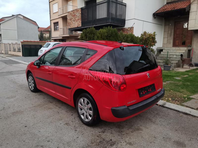 Peugeot 207 1.4 8v 54 k.w