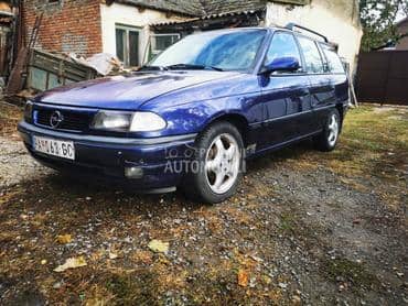 Opel Astra F 1.6 Metan