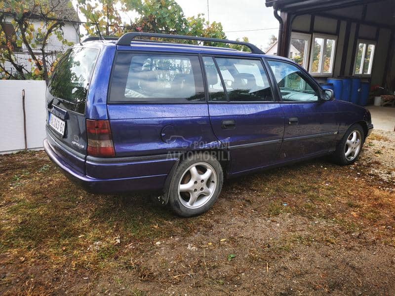 Opel Astra F 1.6 Metan