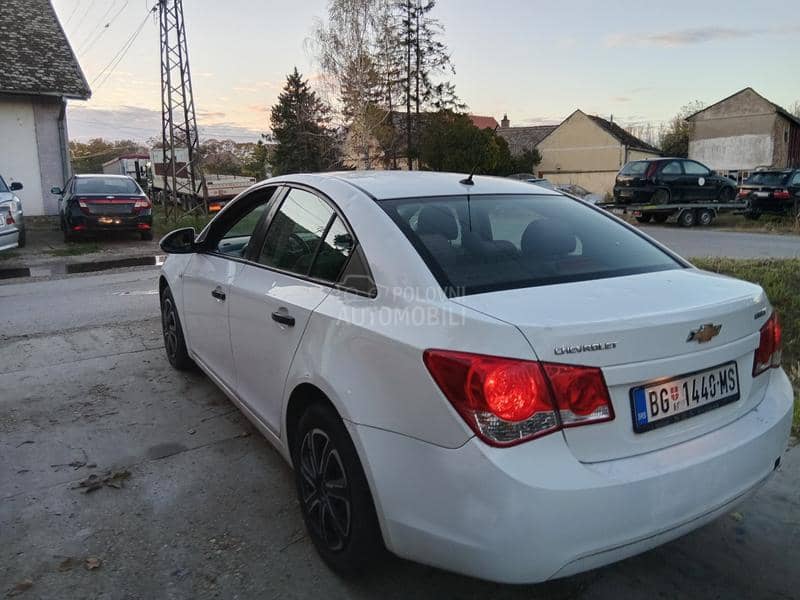 Chevrolet Cruze 