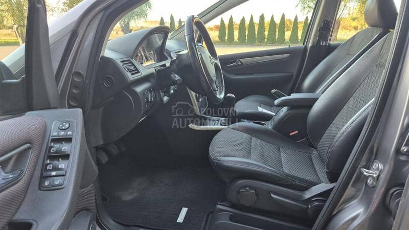Mercedes Benz A 180 180CDI N A V I Mercedes Benz A 180 180CDI N A V I