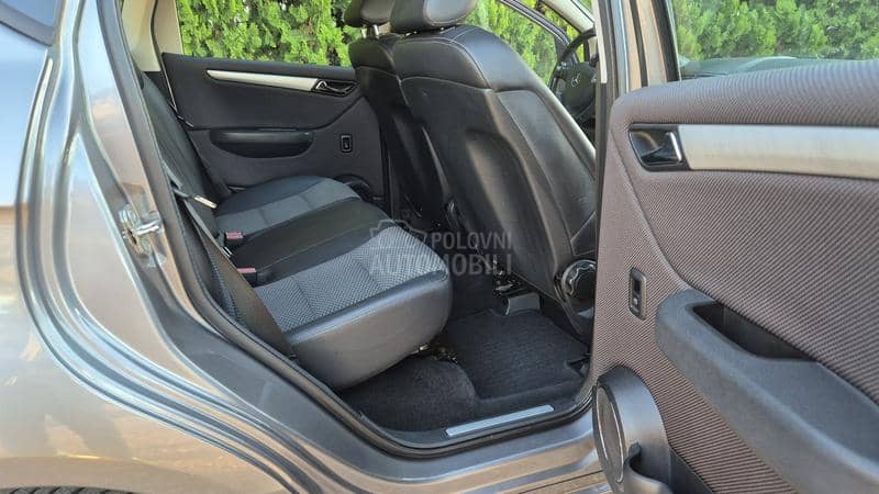 Mercedes Benz A 180 180CDI N A V I Mercedes Benz A 180 180CDI N A V I