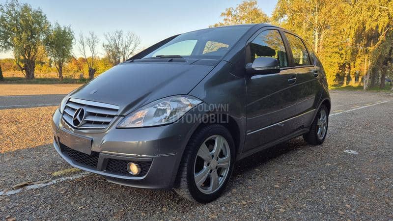 Mercedes Benz A 180 180CDI N A V I Mercedes Benz A 180 180CDI N A V I