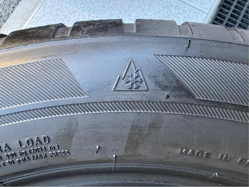 Bridgestone 255/50 R18 Zimska