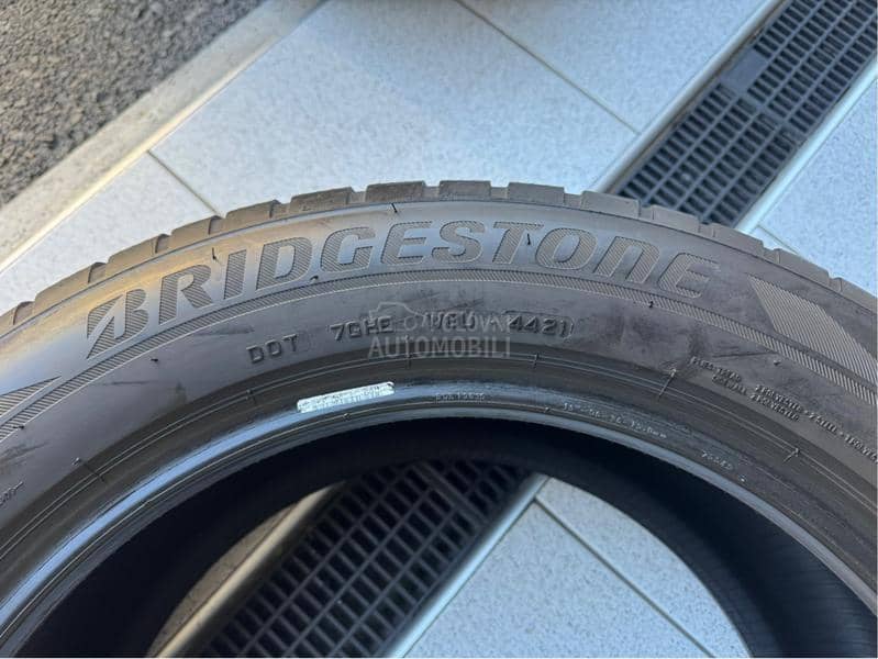 Bridgestone 255/50 R18 Zimska