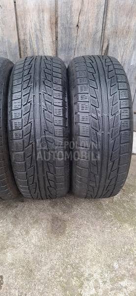 Nankang 235/65 R17 Zimska
