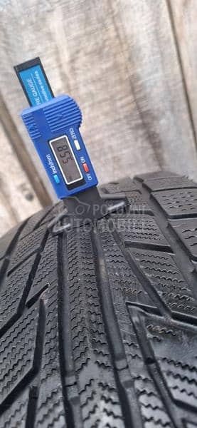 Nankang 235/65 R17 Zimska