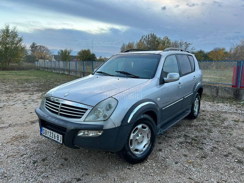 SsangYong Rexton 2.7
