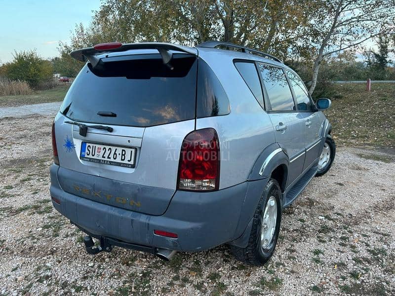 SsangYong Rexton 2.7