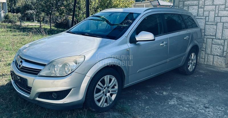 Opel Astra H 