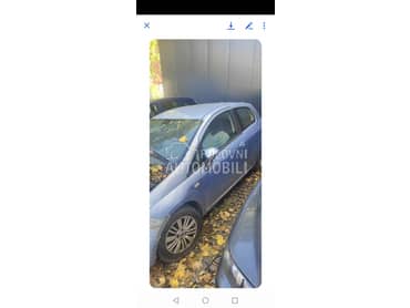 Fiat Grande Punto 2006. god. -  kompletan auto u delovima