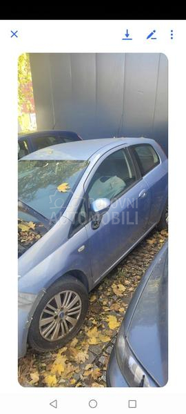 Fiat Grande Punto 2006. god. -  kompletan auto u delovima