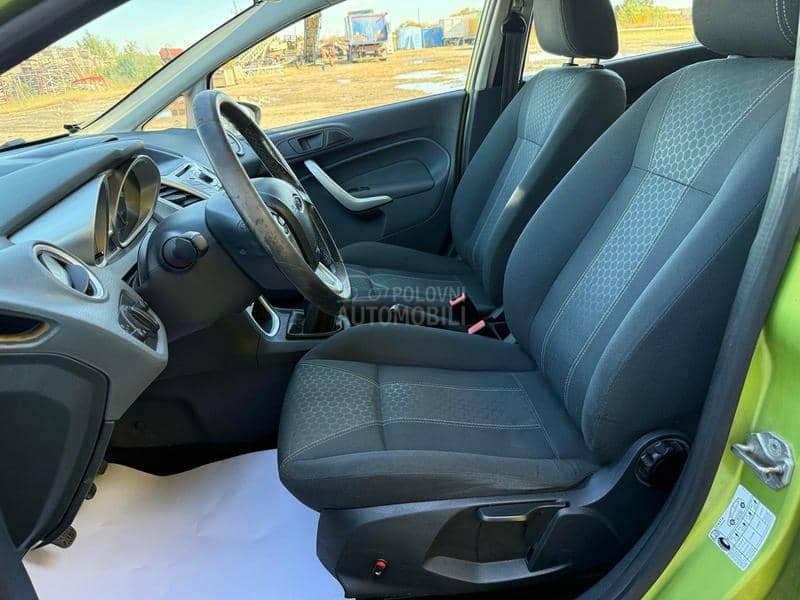 Ford Fiesta ZA TRG.OVCE/T.OP CEN Ford Fiesta ZA TRG.OVCE/T.OP CEN