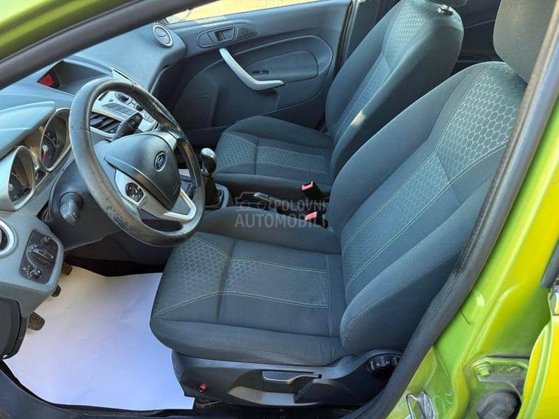 Ford Fiesta ZA TRG.OVCE/T.OP CEN Ford Fiesta ZA TRG.OVCE/T.OP CEN