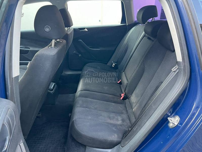 Volkswagen Passat B6 SA TABLICAMA