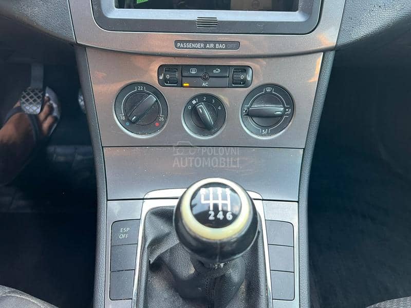 Volkswagen Passat B6 SA TABLICAMA