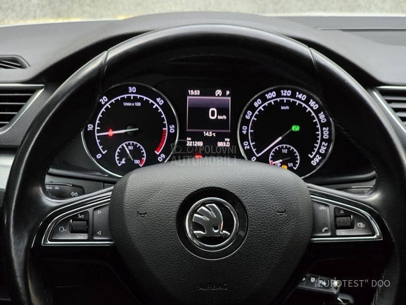 Škoda Superb 2.0TDI/DSG