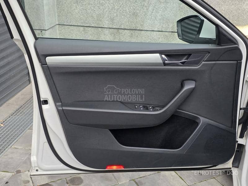 Škoda Superb 2.0TDI/DSG