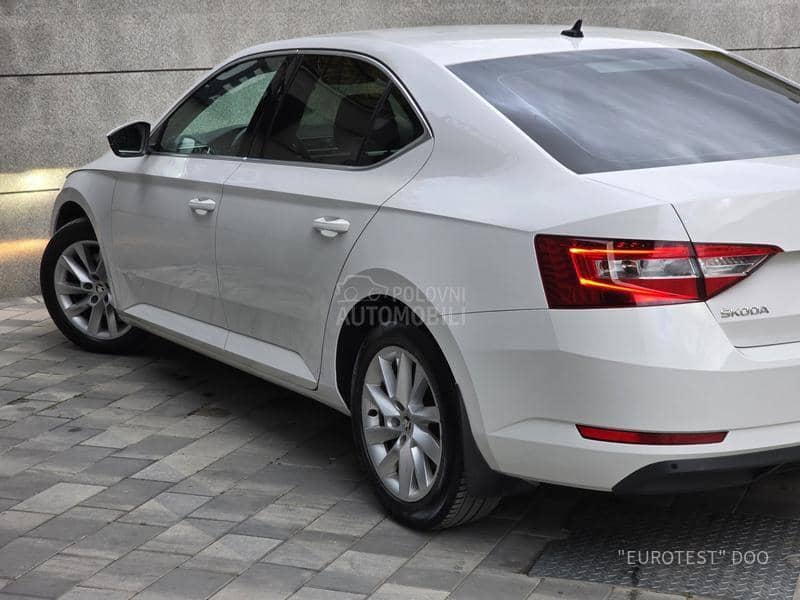Škoda Superb 2.0TDI/DSG